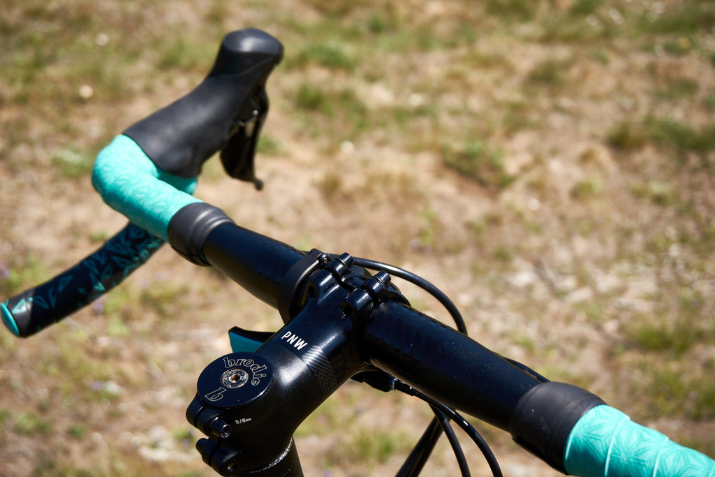 PNW Components Coast Drop Bar, Stem and Dropper Post reviewed by La Bicikleta