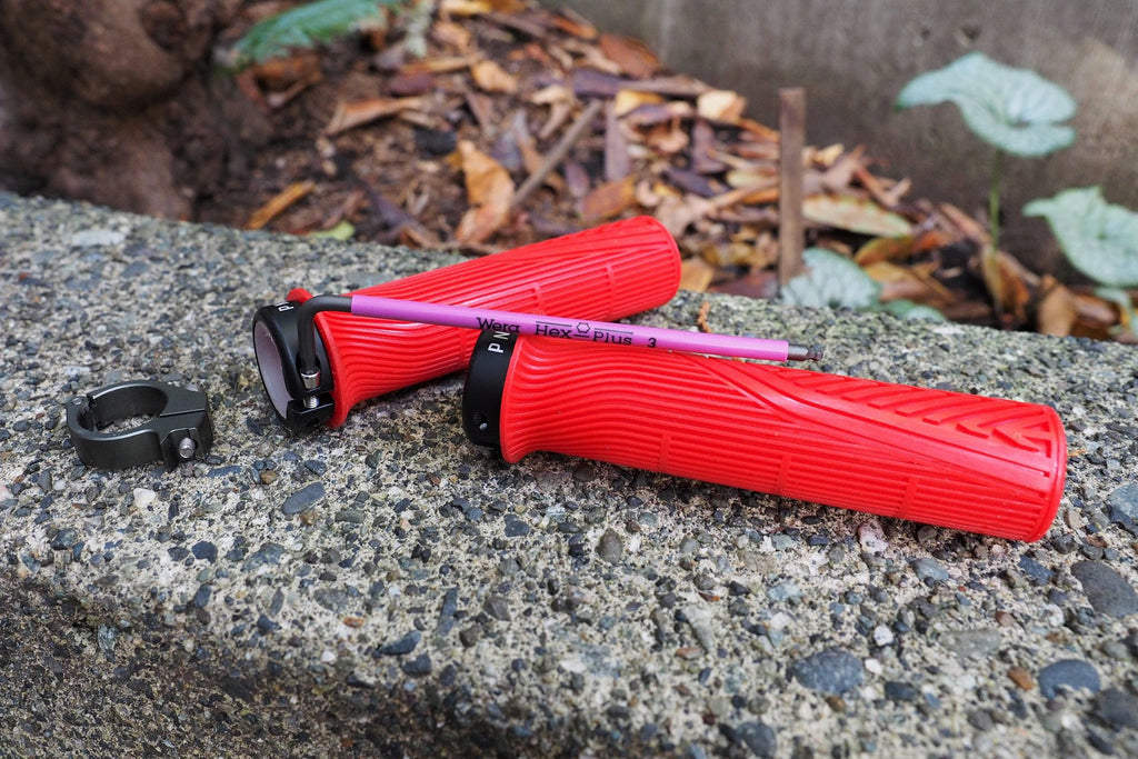 PNW Components Loam Grips in Review by NSMB