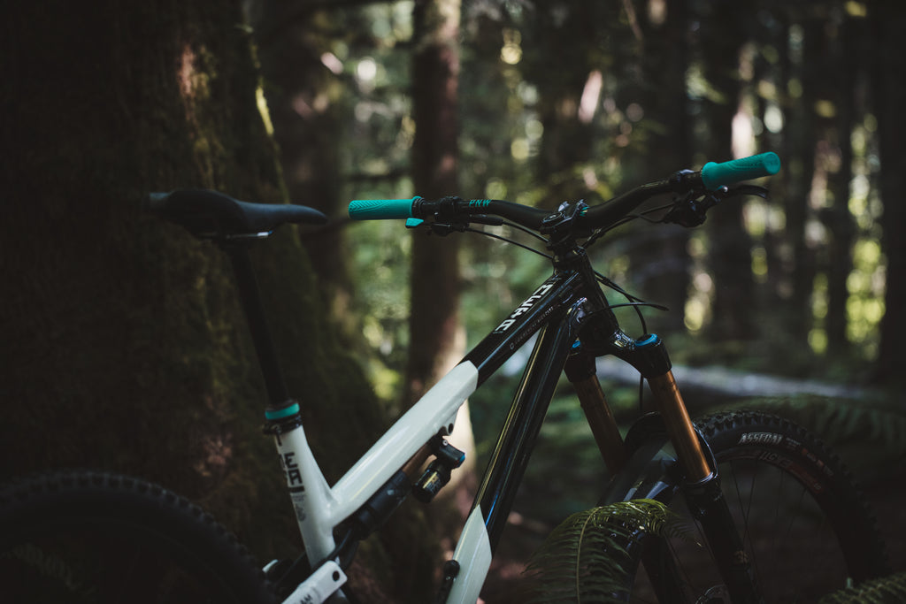 The PNW Components Range Handlebar and Range Stem are back with all new features, weights, and colors.