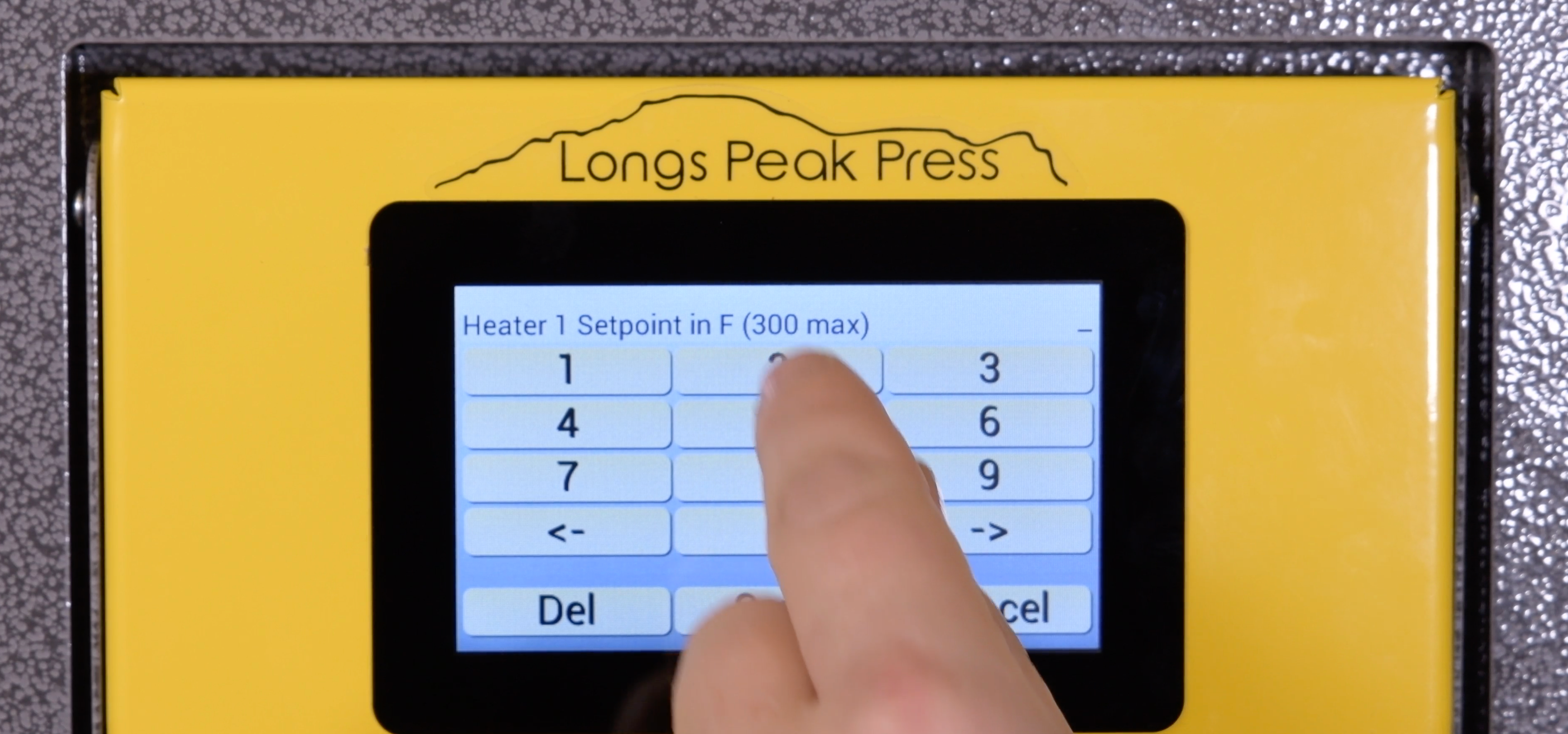 Adjusting heat plate temperature on the longs peak rosin press