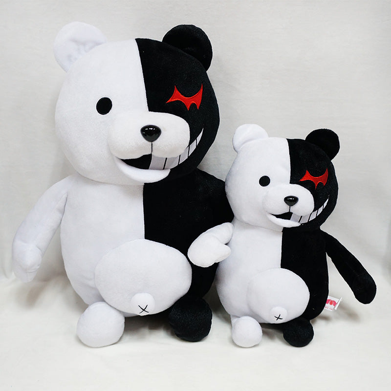 kokchj with monokuma plush