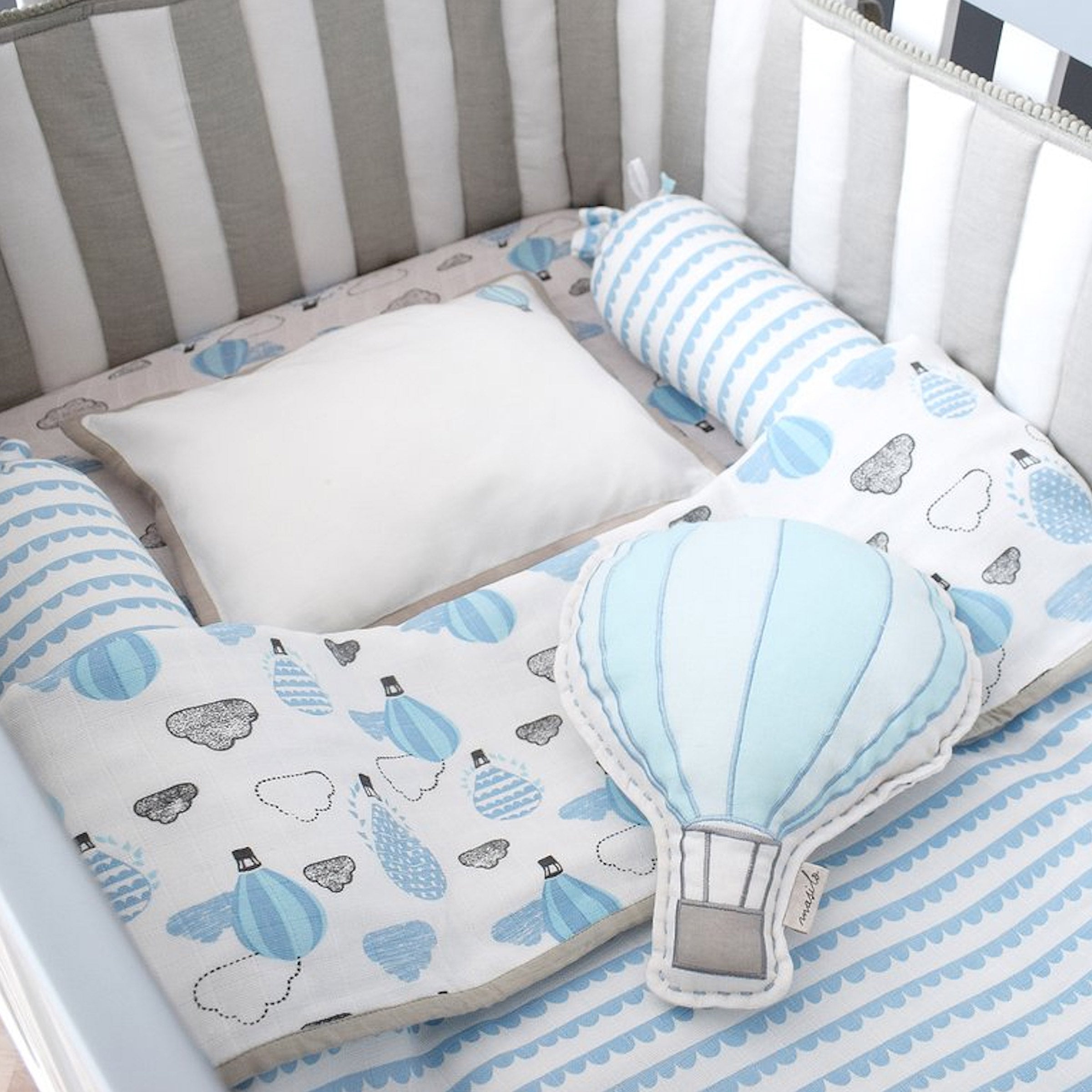 blue cot bedding