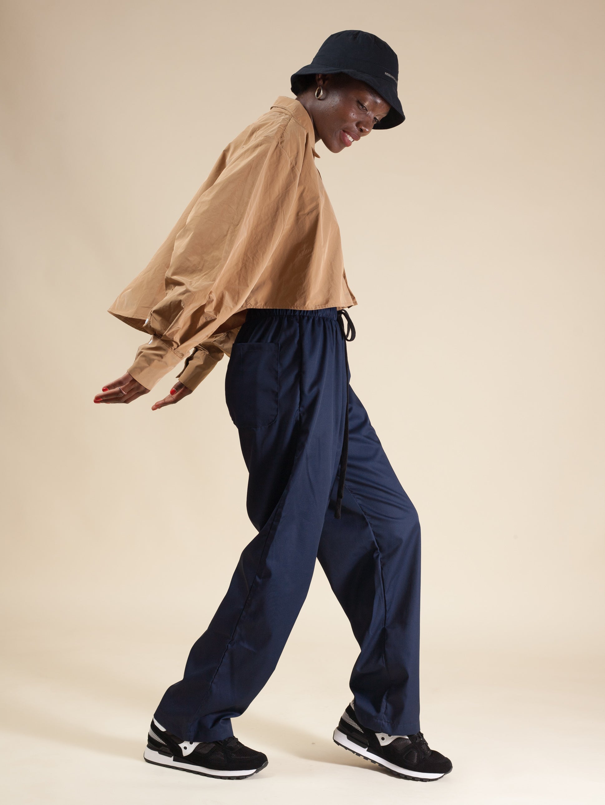 Relaxed Elastic Pants (Navy) | Research Unit | The Local Edit