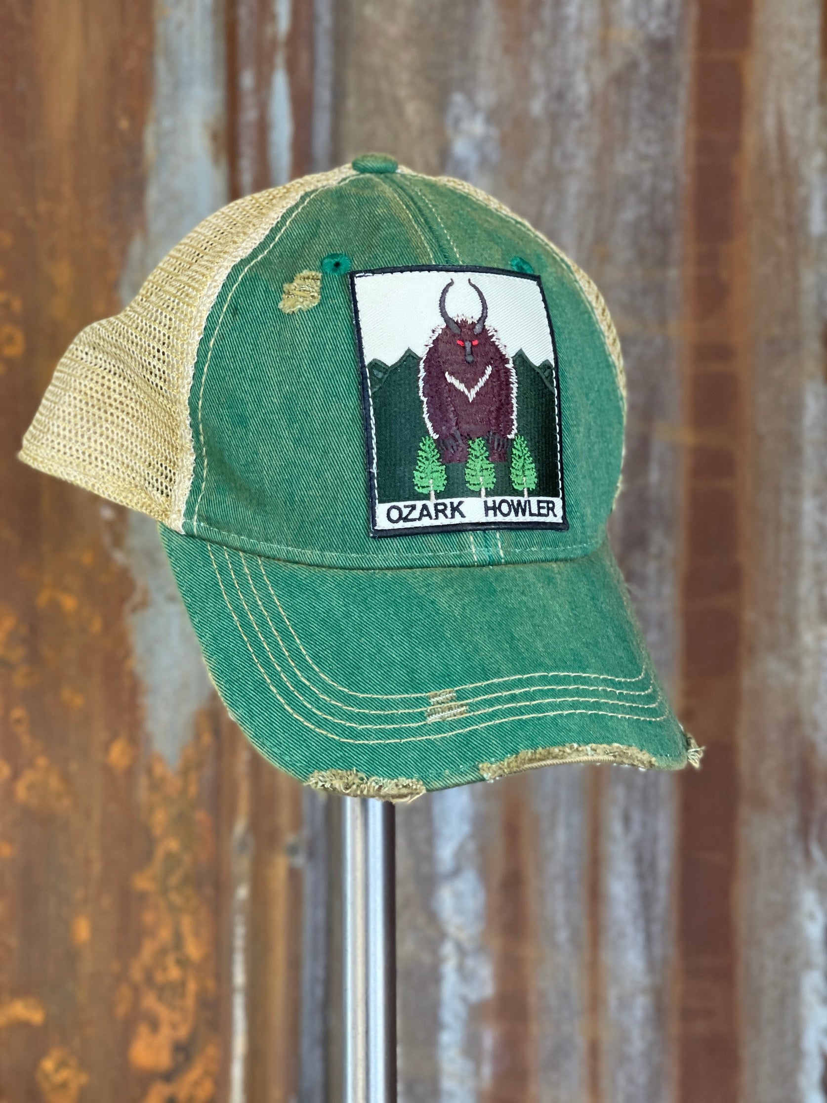 BAT-SQUATCH Cryptid Series Hat - Distressed Kelly Green Snapback