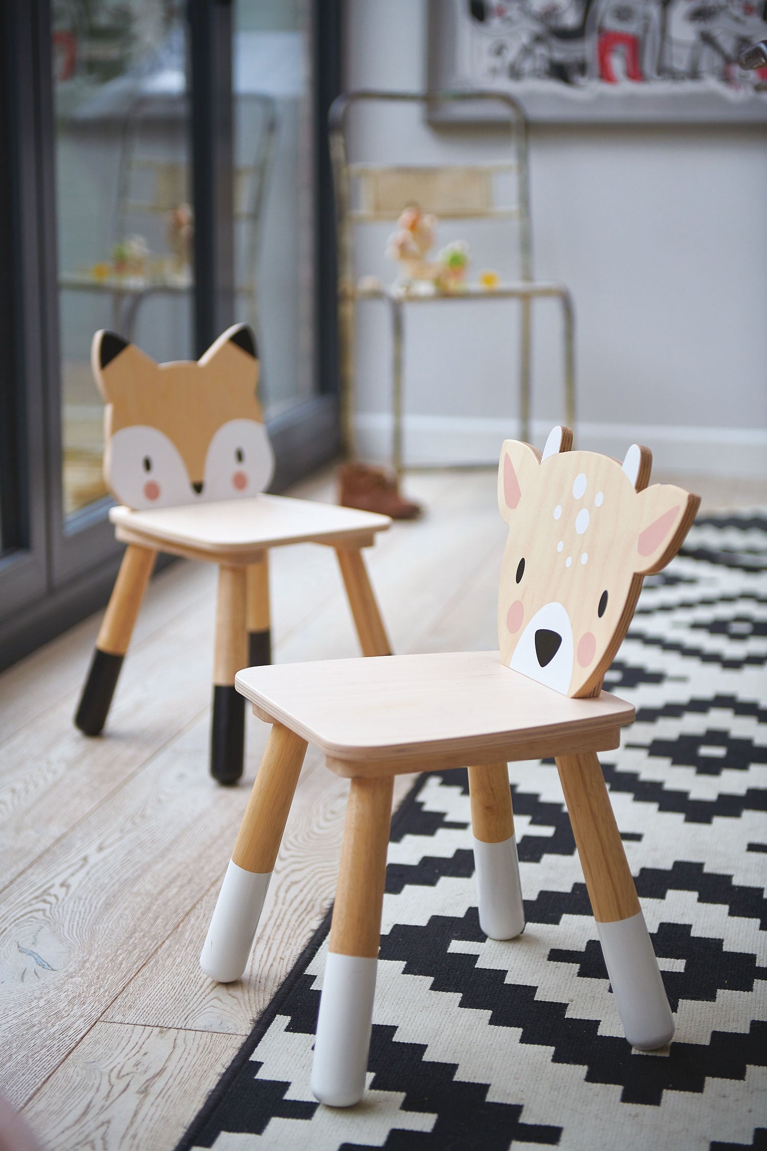 tender leaf fox chair