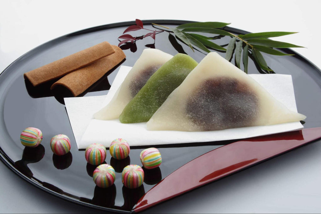 Popular Japanese Snacks: 20 Sweet Treats and Savory Snacks to Try in Japan