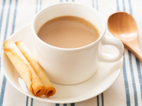 These cigar-shaped cookies are crispy, buttery and have a delicious vanilla flavor.