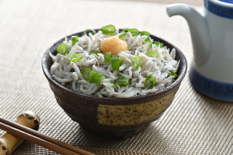 apanese Food, Shirasu-don (rice topped with small sardines, graded ginger and green onion), Whitebait rice bowl.