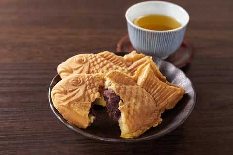 Taiyaki fish-shaped cake with red bean paste