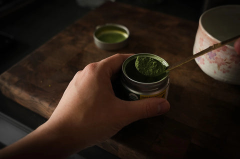 matcha powdered tea from the can
