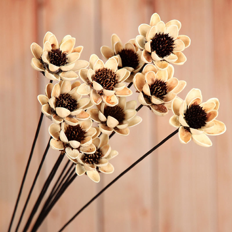 Simple Natural Flower Decoration 