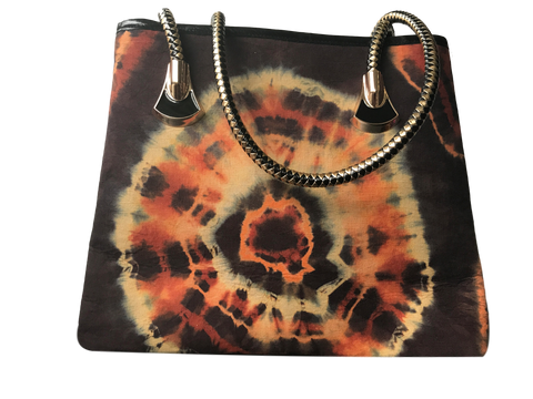 Nubia-handbag-from-Kupendiza-by-LeLook--batik-print-by-Tunde-Odunlade-golden