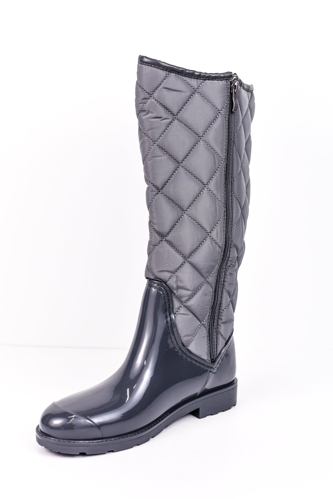 rain boots with lining inside