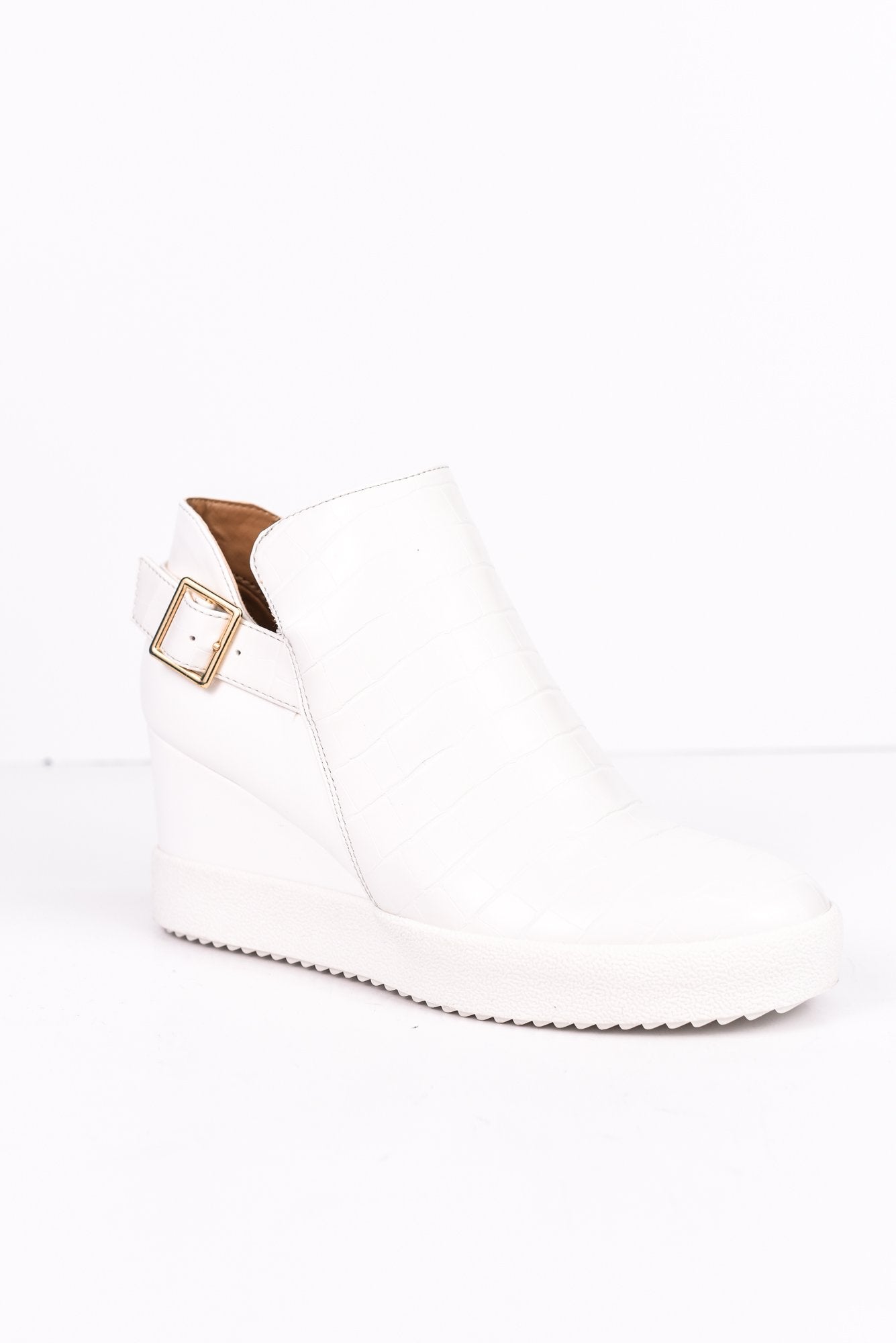 white crocodile booties