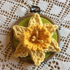 DROPS Paris Daffodil Brooch in emboidery hoop by Cotton Pod
