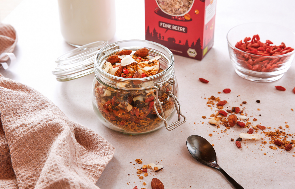 Beeren Granola