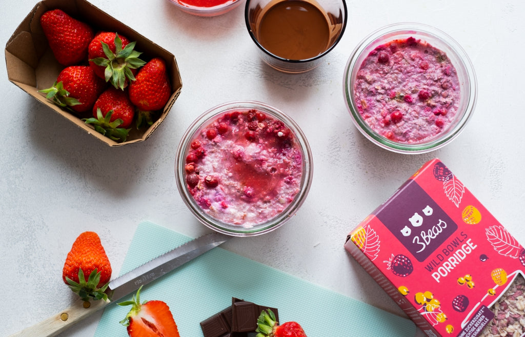 Overnight oats recipe with strawberry sauce