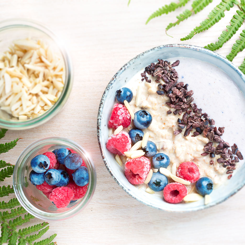 Proats Proteinreiches Porridge Quark Beeren