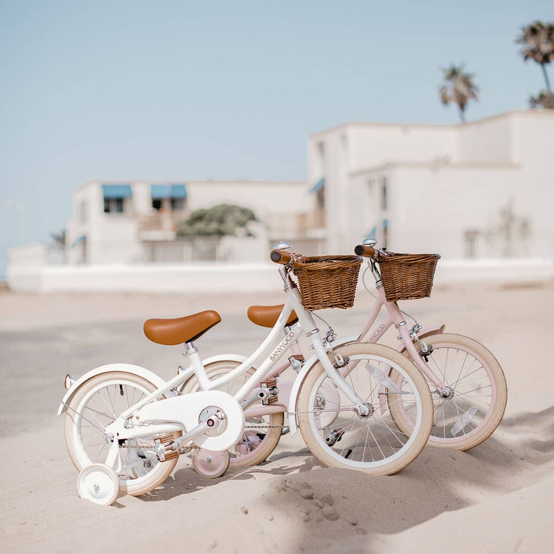 banwood bikes with pedals