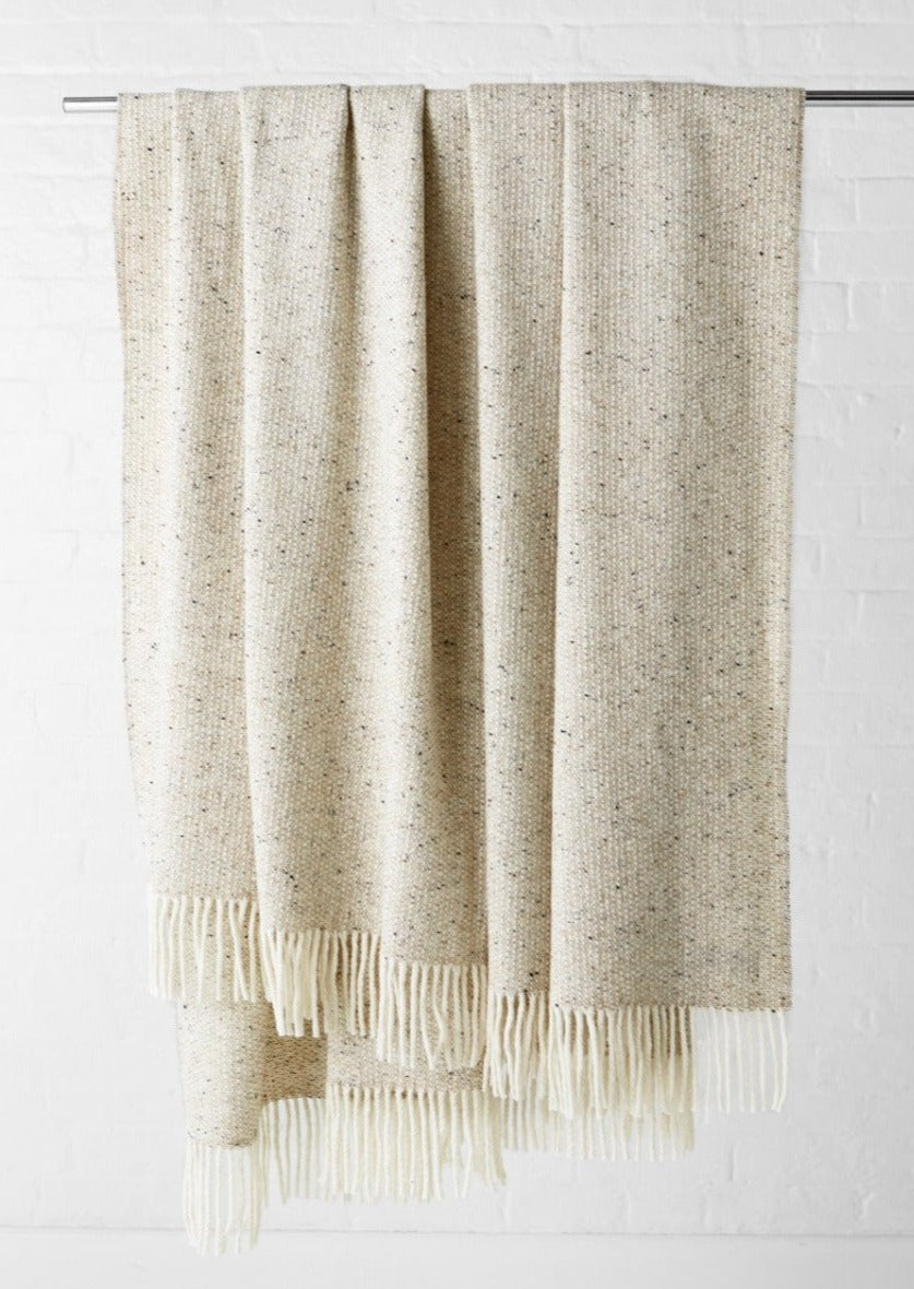 Tweed Emphasize Large Bed Throw - Oatmeal