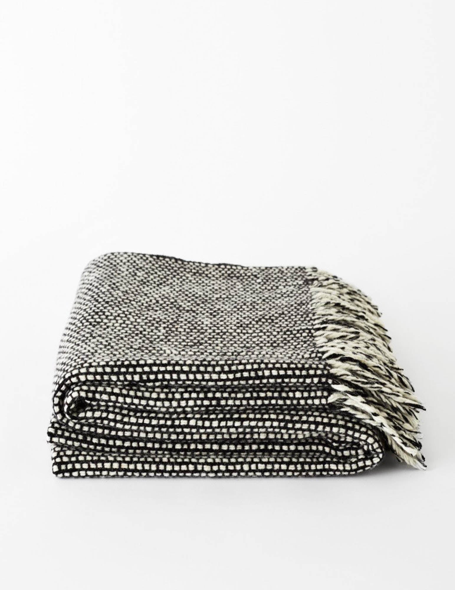 Tweed Emphasize Large Bed Throw - Monochrome II