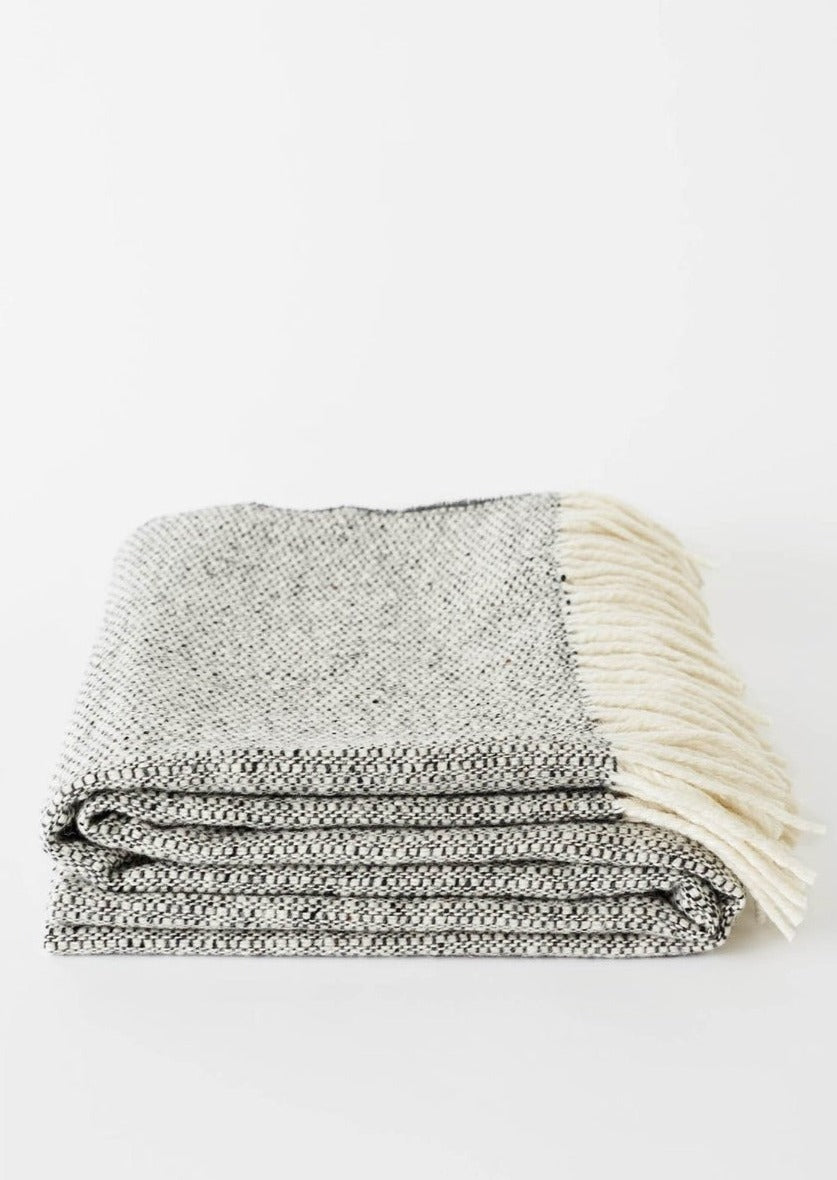 Tweed Emphasize Large Bed Throw - Charcoal Grey