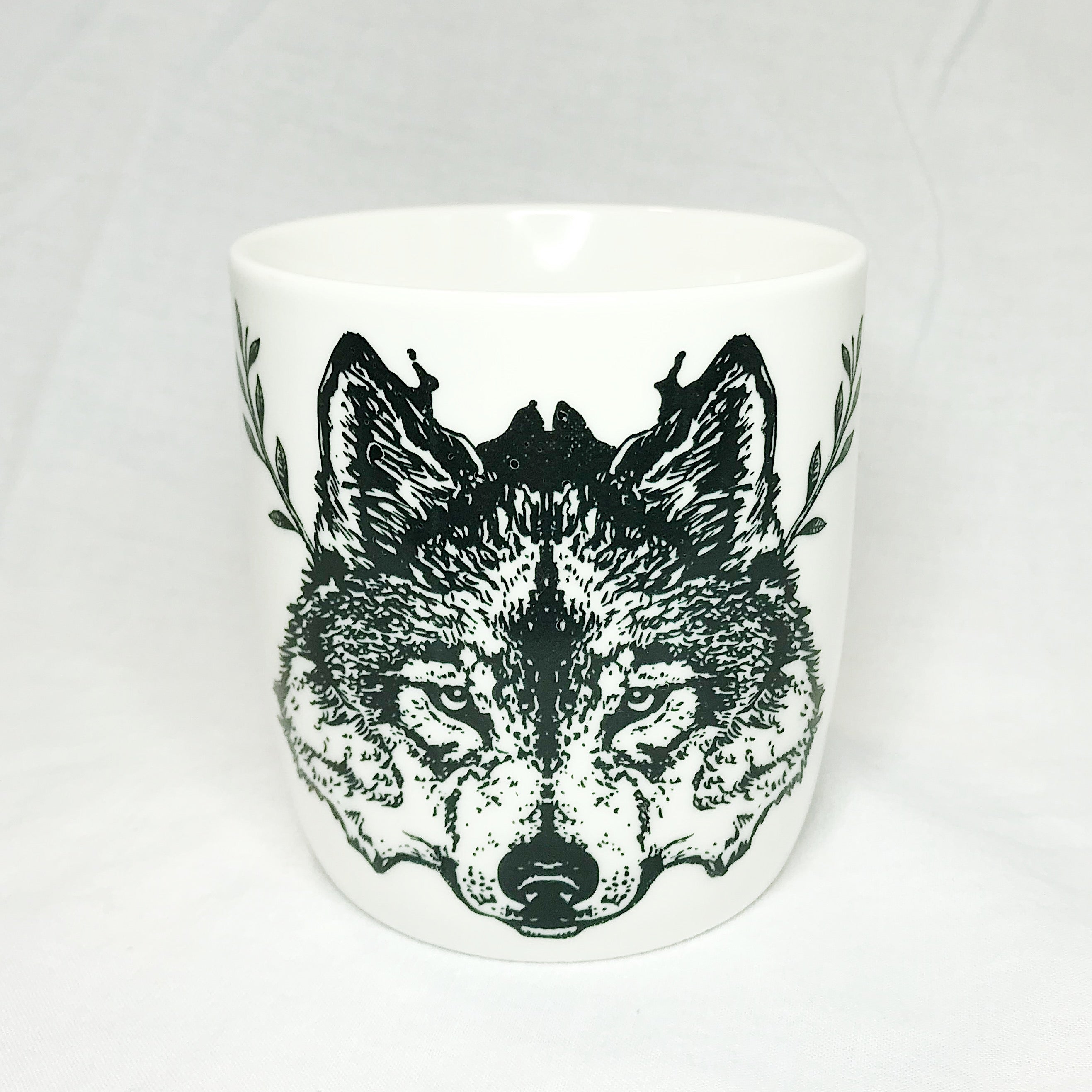 Lovely Savage White Wolf Mug