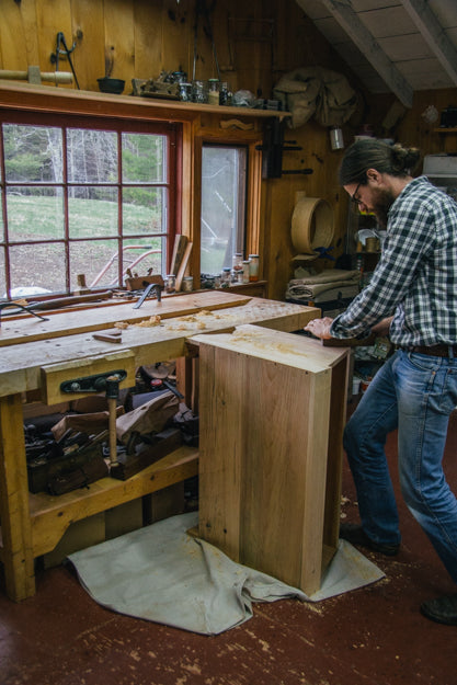 Making Birch Tar – Mortise & Tenon Magazine