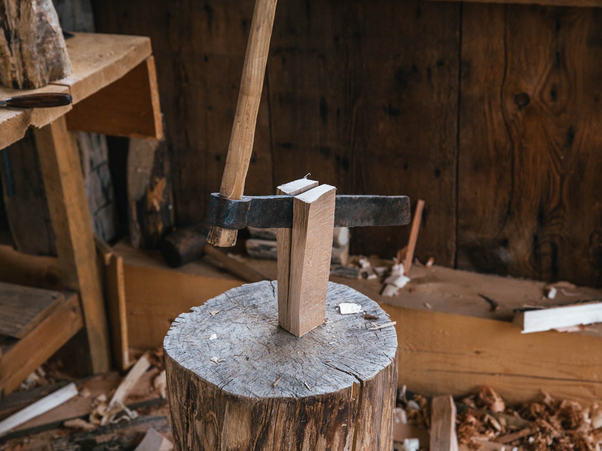 Easy DIY: A Knife Sheath Made from Balsa Wood