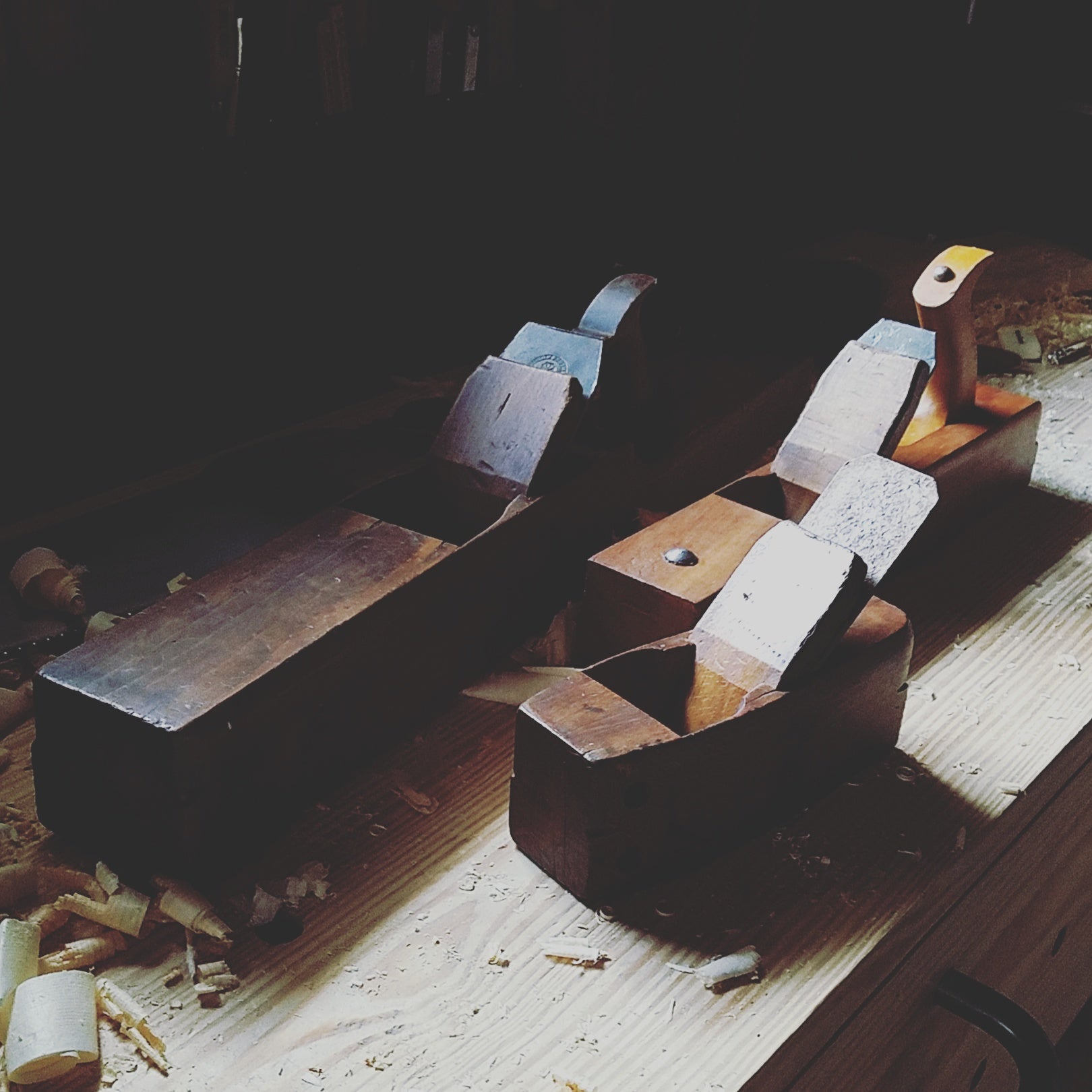Using Wooden Planes - Old, But They've Still Got It