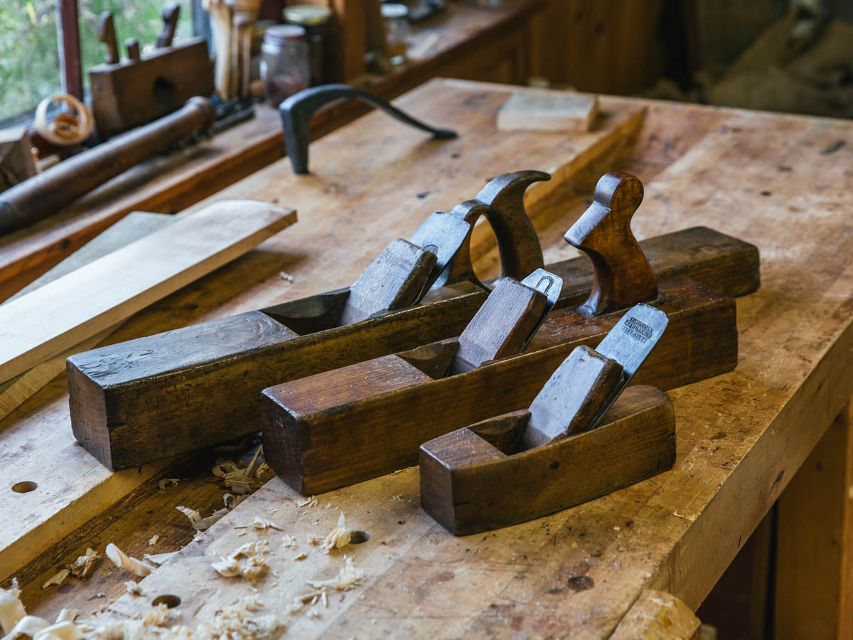 Why I Converted to Wooden Hand Planes – Mortise & Tenon Magazine