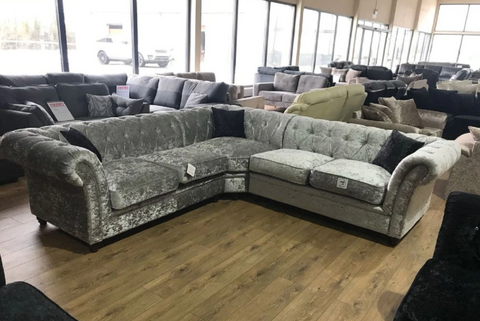 Derby Chesterfield with Crystal Studs 3+2 Seater Sofa + Armchair in Black or Silver Crushed Velvet