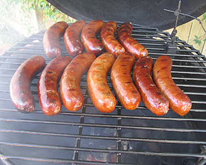 large-big-green-egg-grilling-brats-rig.jpg__PID:7b83306b-2671-4948-9cc9-6632c7910110