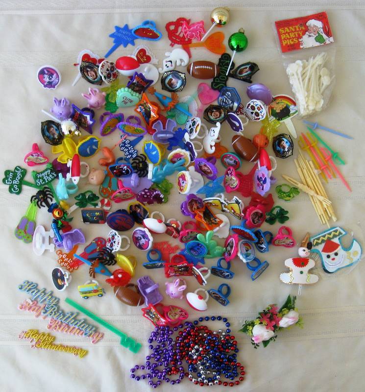 17 Pcs grad straw topper Cute Straw Toppers Straw Covers Straw Plugs