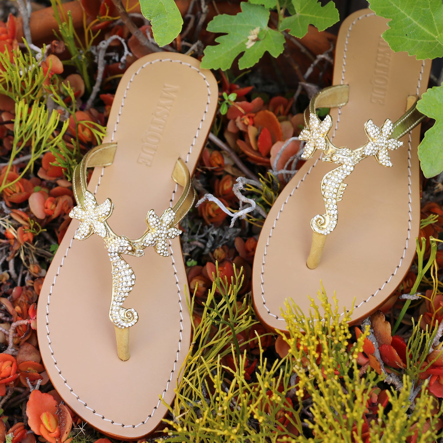 seychelles gold sandals
