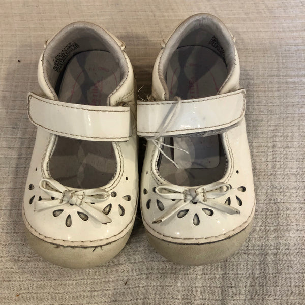 stride rite white mary janes