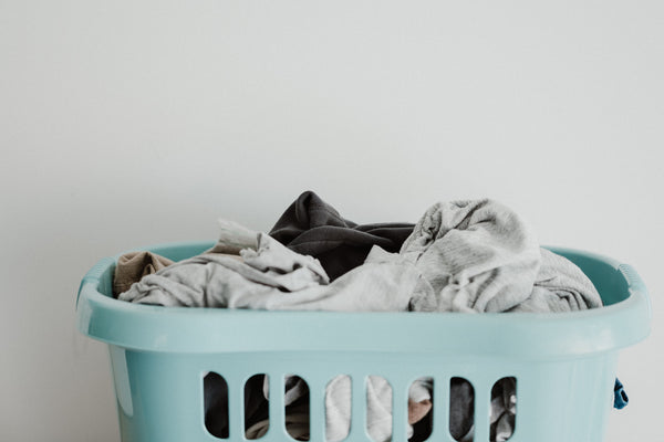 laundry basket weight