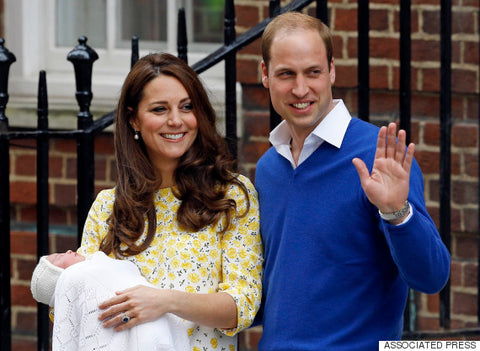 La duquesa Kate presentó a la princesa Charlotte al mundo