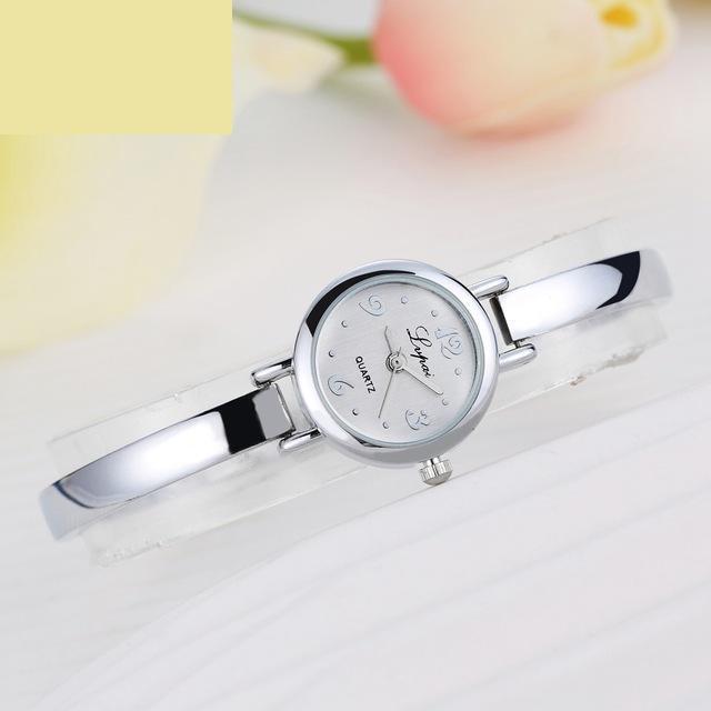 Women's Luxury Bracelet Fashion Quartz Business Dress Wristwatch - SolaceConnect.com