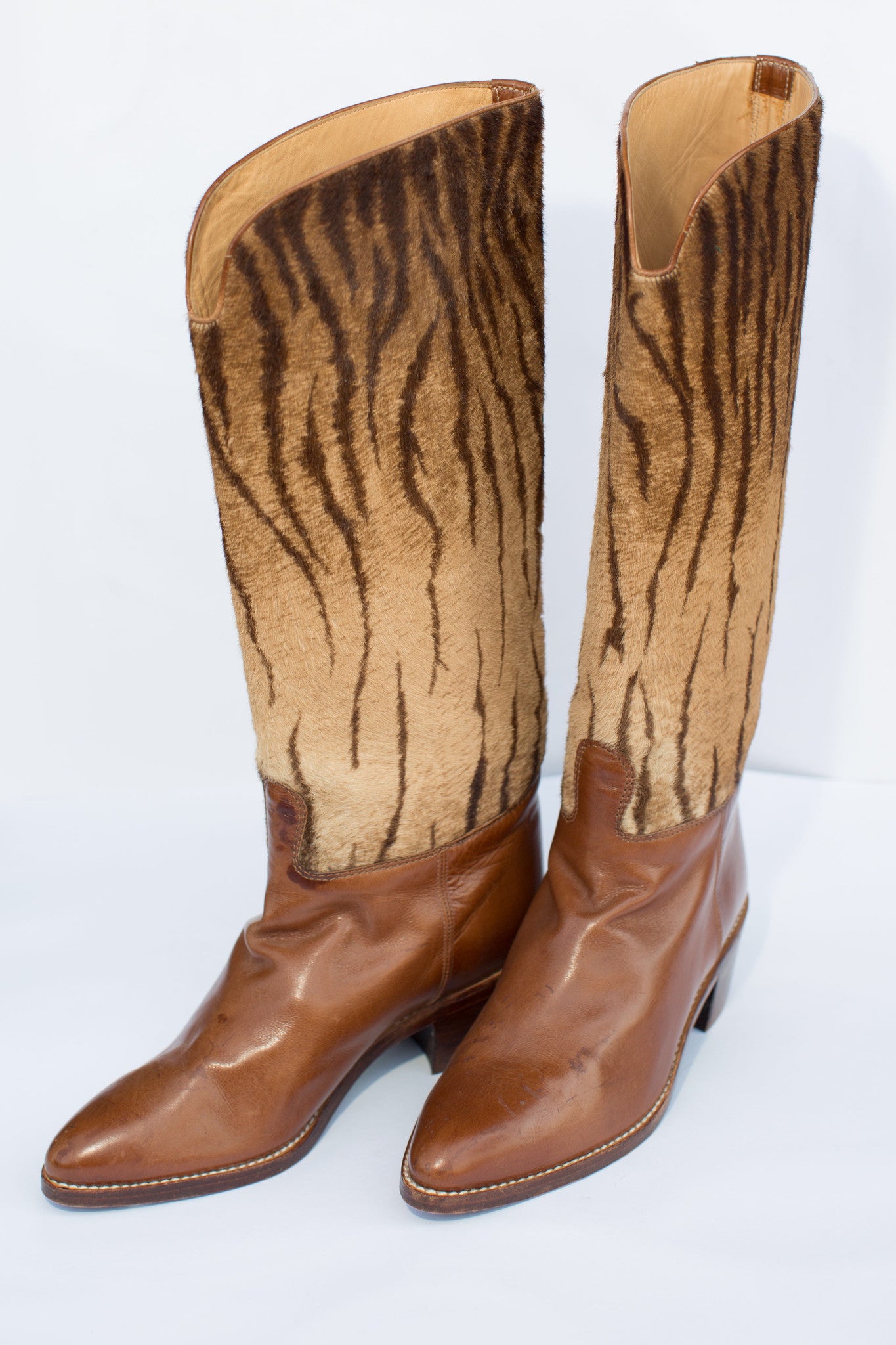 tiger cowboy boots