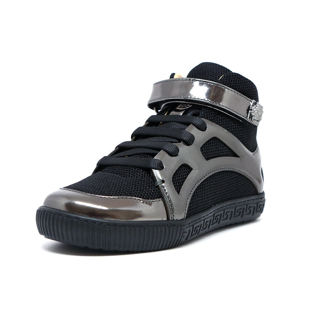 kids velcro sneakers