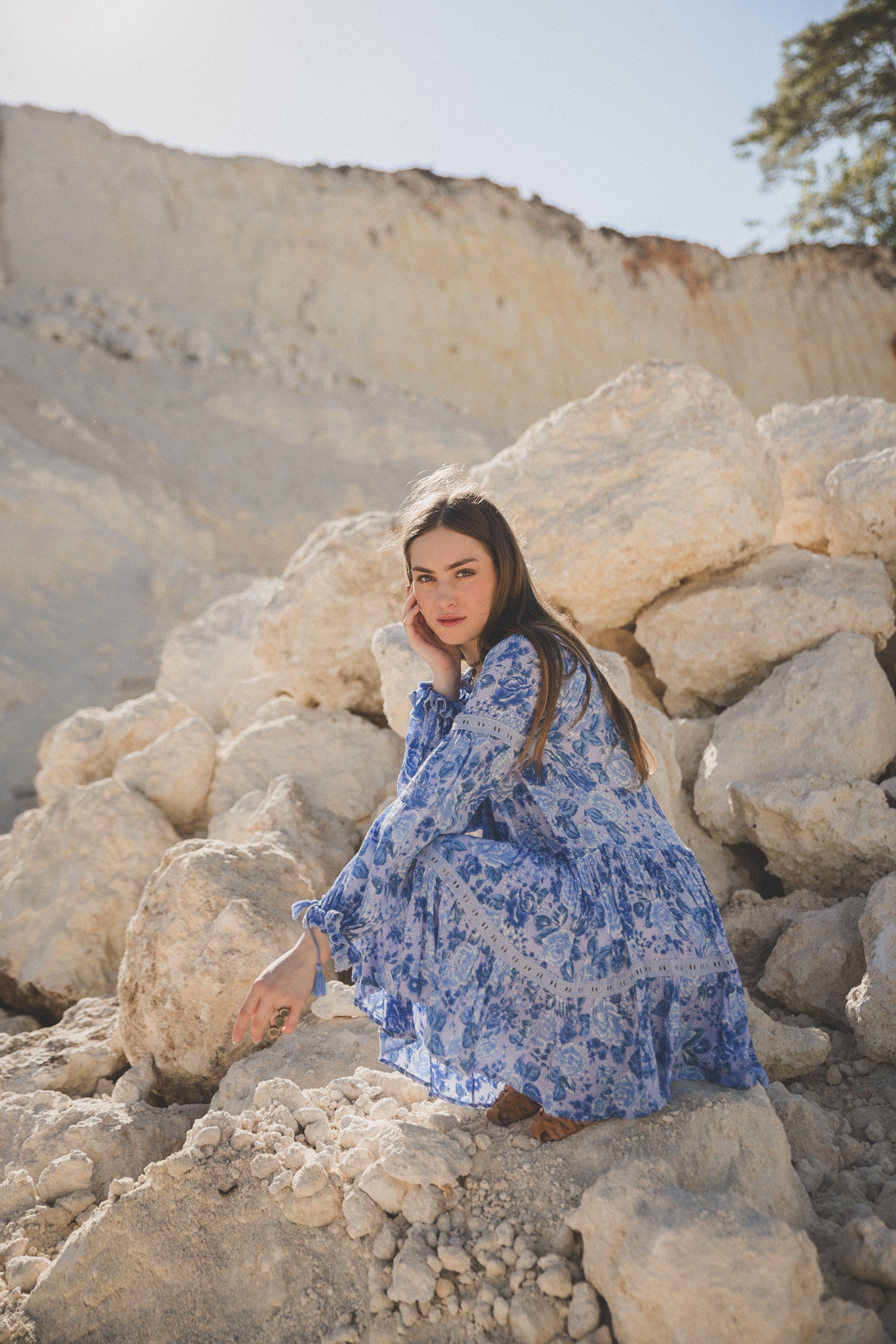 Immerse yourself in the world of slow fashion with Tulle and Batiste. Ethically made clothing you'll want to keep forever. Discover artisan made clothing embodying the boho spirit. Enjoy free shipping and hassle free returns.