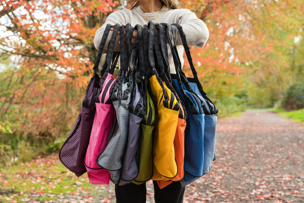10 colorways of the Large Ziptop Shop Bag