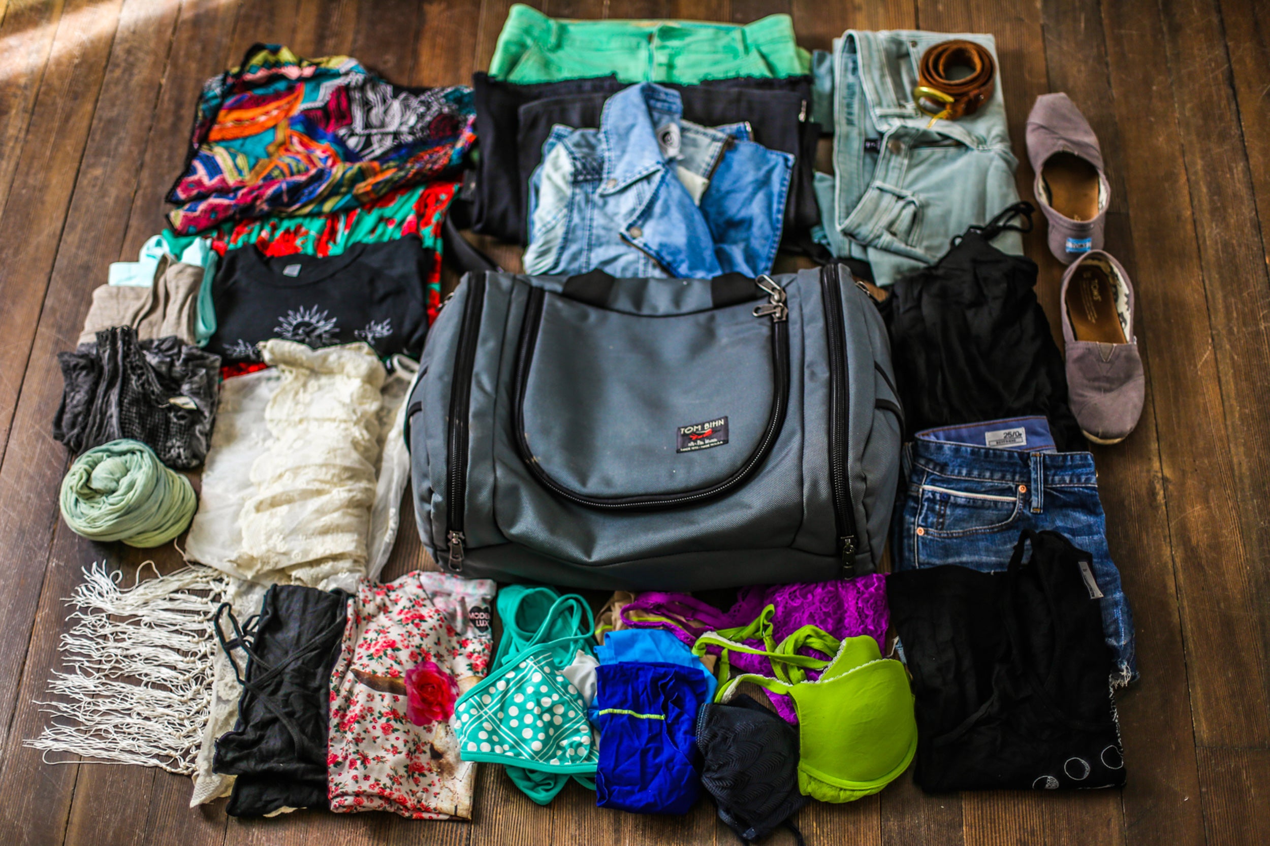 Jillian’s Southwest Roadtrip Packing List in the Aeronaut 30 | TOM BIHN