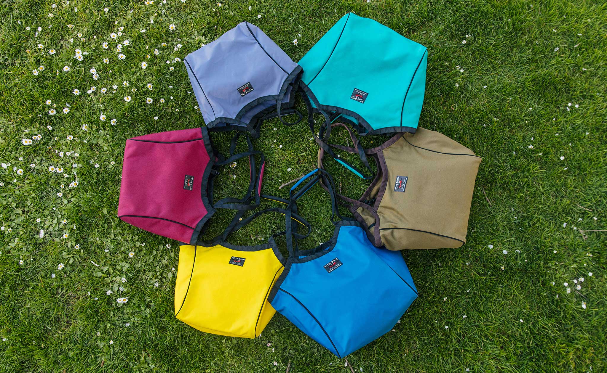 So many Shop Bag colors!