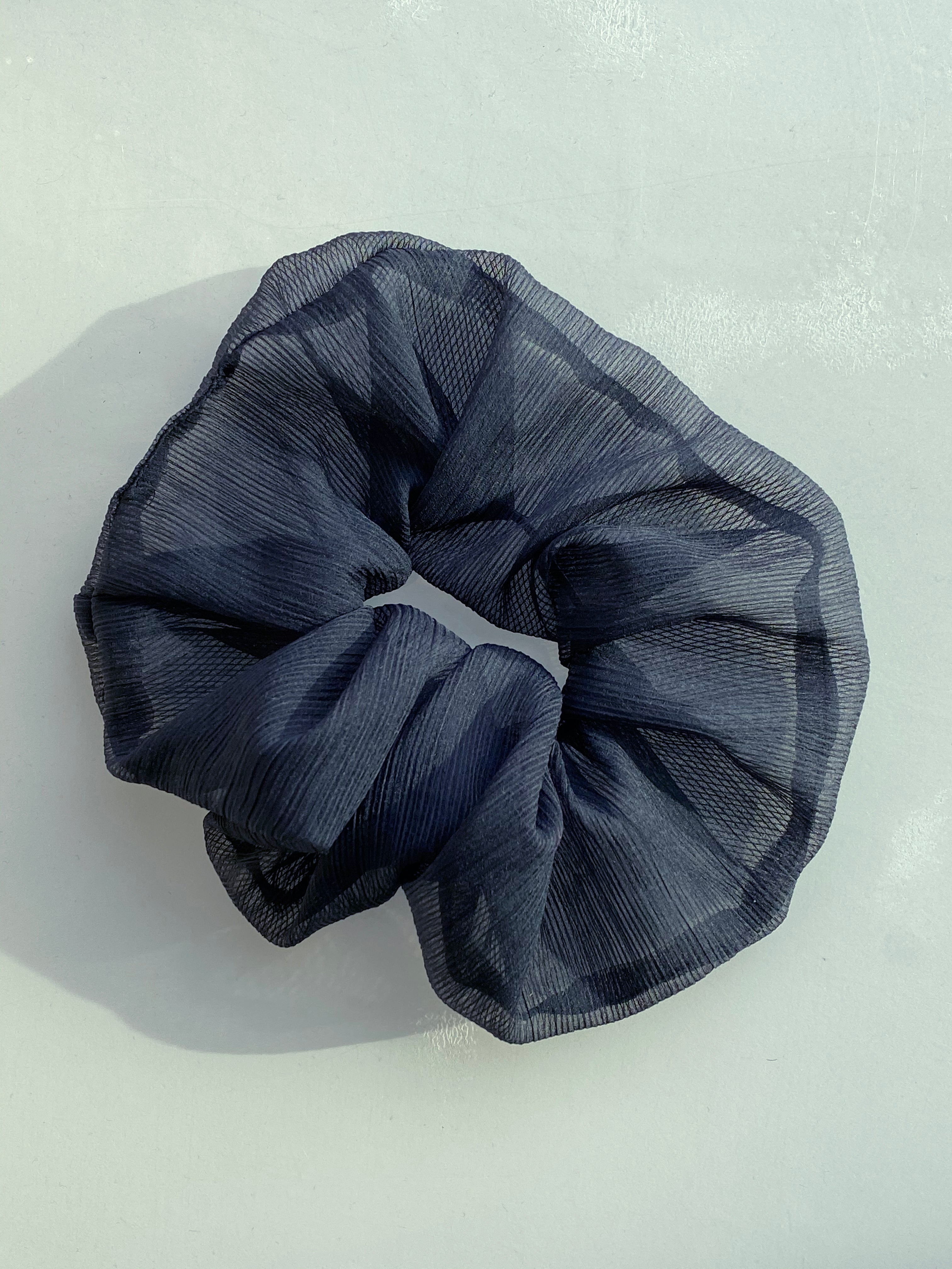 Fiori Scrunchie in Onyx Cupro Plisse