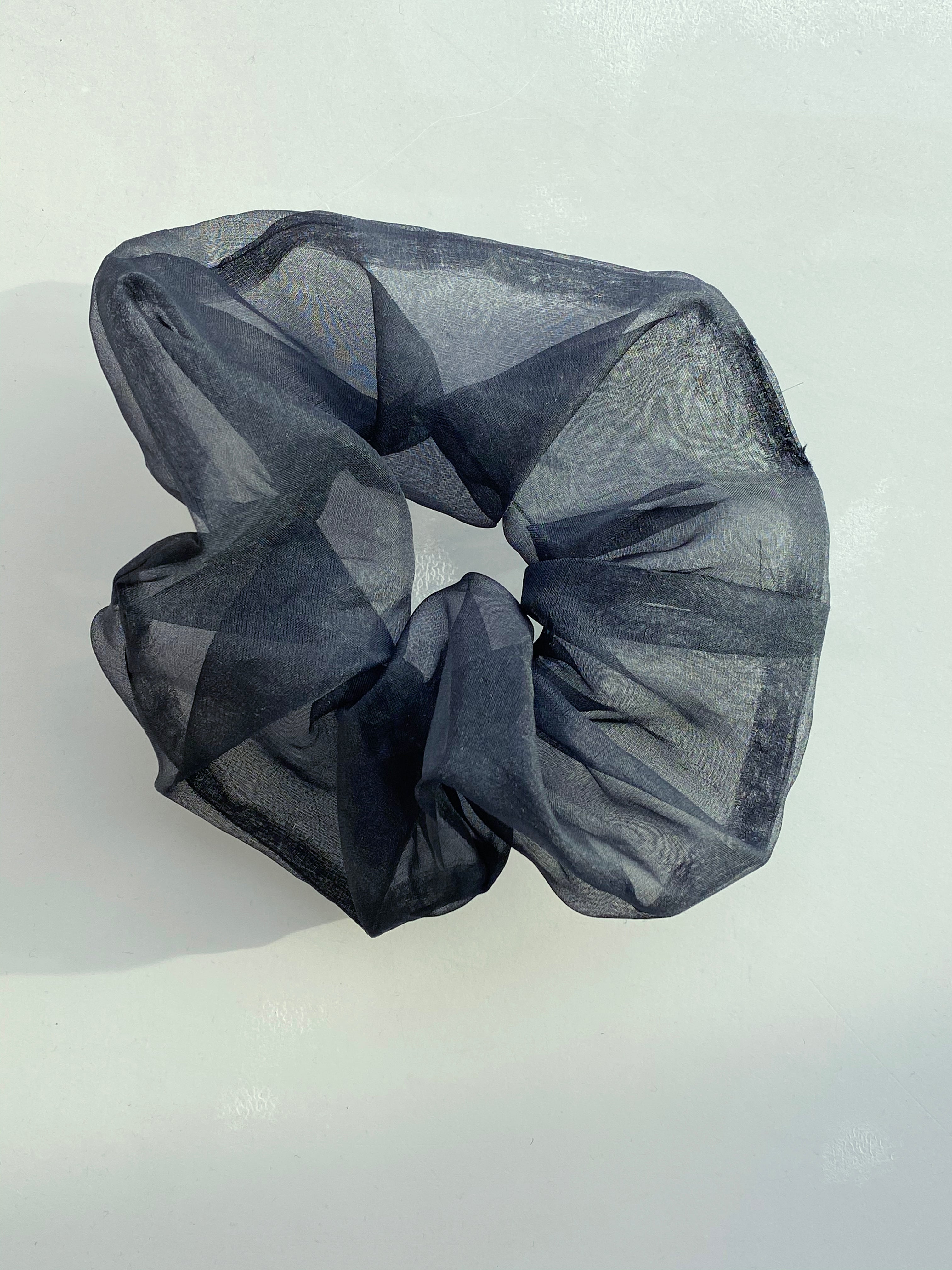 Fiori Scrunchie in Onyx Organza