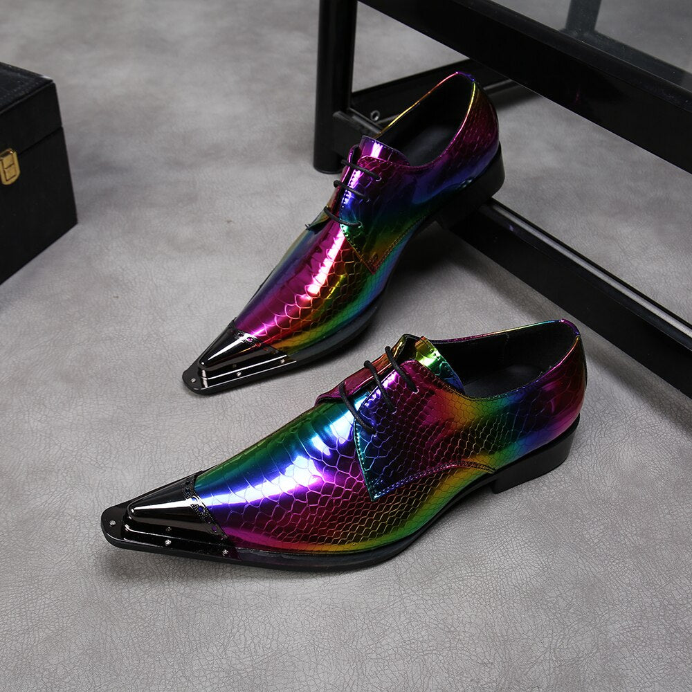 Pointed Metal Toe Holographic Pattern 
