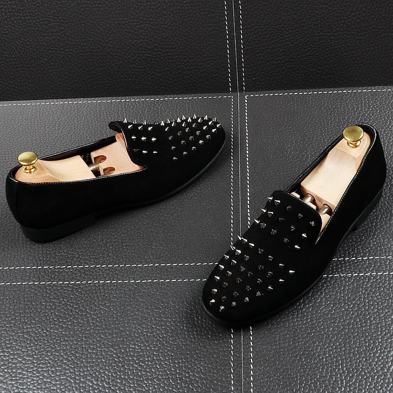 Solid Black Rivets Punk Style Men Loafers Shoes