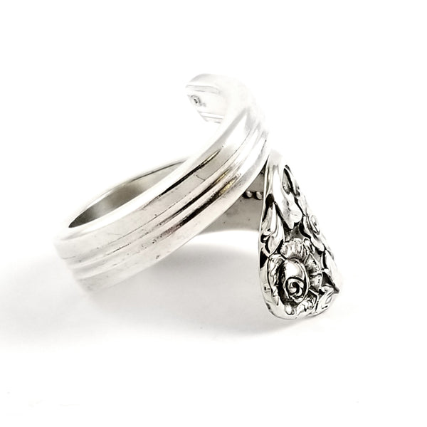 Rogers Oneida Plantation Wrap Around Spoon Ring by Midnight Jo